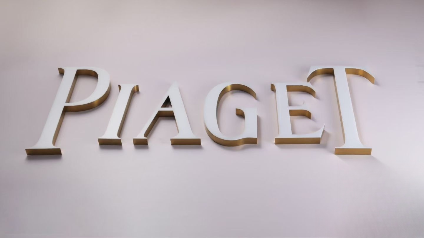 Custom Trimless Front Lit Channel Letters for Storefront Signs